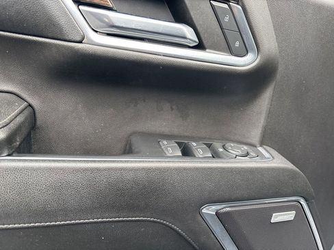 Used 2024 Chevrolet Silverado 1500 LT Trail Boss w/ Convenience Package II AWD/4WD image 14