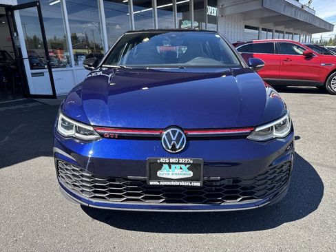 Used 2023 Volkswagen GTI SE w/ SE Leather Package FWD image 10
