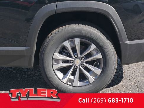 New 2026 Chevrolet Equinox LT w/ Safety and Technology Package image 38