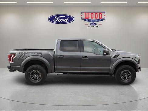 Used 2019 Ford F150 Raptor w/ Equipment Group 802A Luxury AWD/4WD image 2