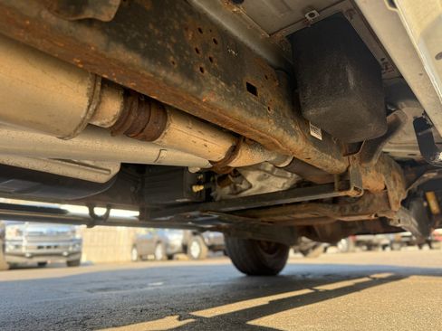 Used 2018 RAM 2500 Tradesman w/ Chrome Appearance Group image 11