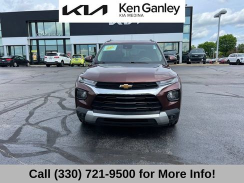 Used 2022 Chevrolet TrailBlazer LT FWD image 3