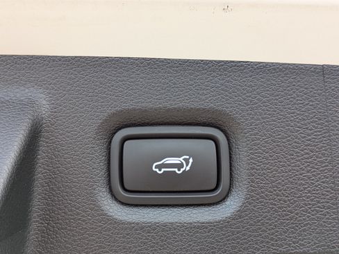 Used 2023 Hyundai Santa Fe SEL AWD/4WD image 14