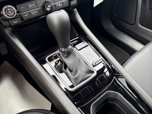 New 2026 Jeep Compass Latitude AWD/4WD image 19