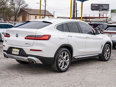 Used 2022 BMW X4 xDrive30i w/ Premium Package 2 image 5
