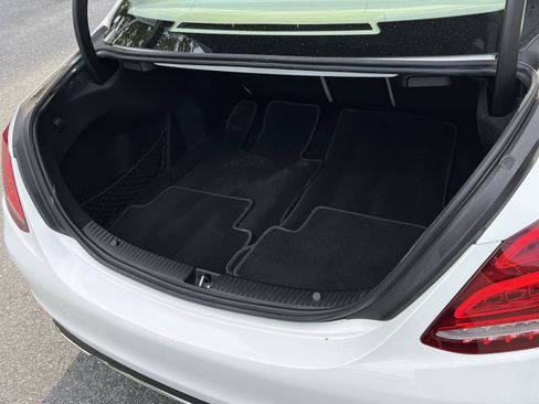 Used 2015 Mercedes-Benz C 300 4MATIC Sedan image 30