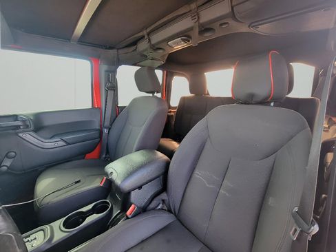 Used 2017 Jeep Wrangler Unlimited Sport w/ Max Tow Package image 10