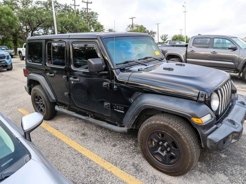 Used 2022 Jeep Wrangler Unlimited Sport AWD/4WD image 7