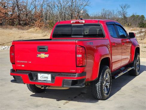 Used 2017 Chevrolet Colorado Z71 image 6