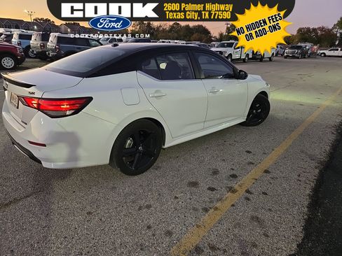 Used 2023 Nissan Sentra SR w/ Midnight Edition Package image 9