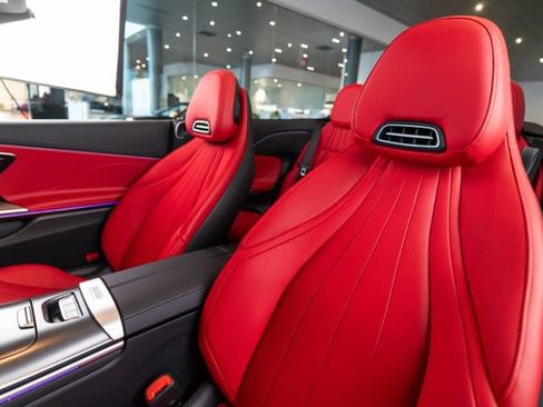 New 2026 Mercedes-Benz CLE 300 4MATIC Cabriolet image 6