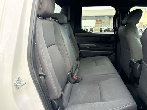 Used 2024 Toyota Tacoma SR5 AWD/4WD image 16