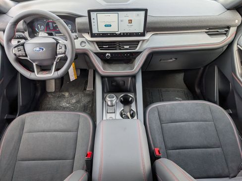 New 2026 Ford Explorer ST image 5