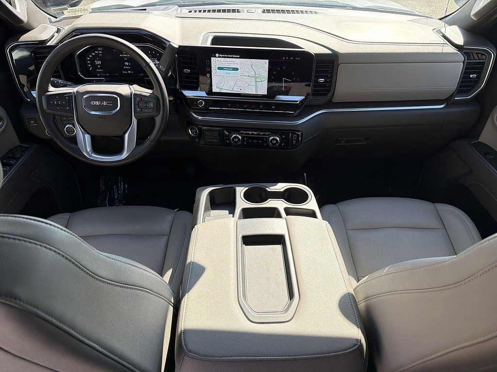 Used 2026 GMC Sierra 1500 SLT RWD image 19