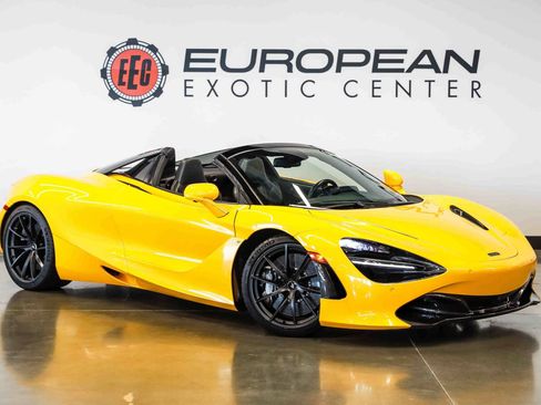 Used 2022 McLaren 720S Performance RWD image 1