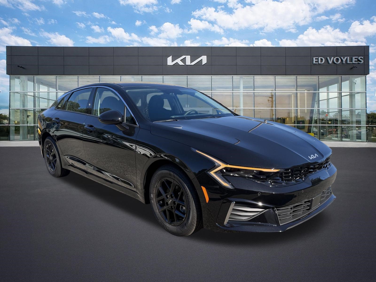 New 2027 Kia K5 LXS FWD image 1