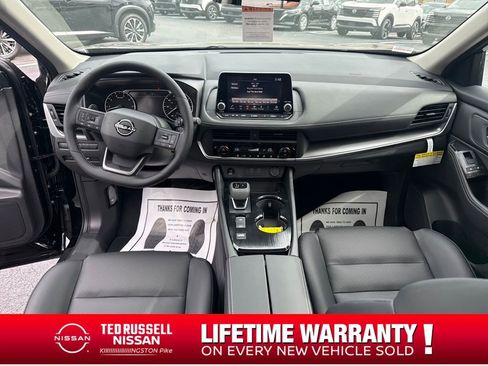 New 2026 Nissan Rogue Dark Armor image 12