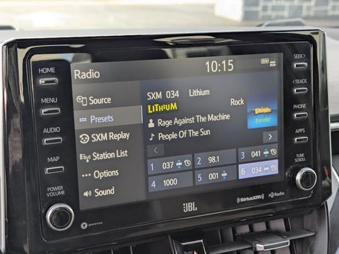 Used 2020 Toyota Corolla SE image 17