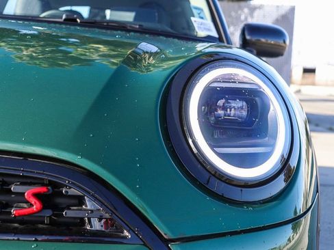 Used 2025 MINI Cooper S image 9