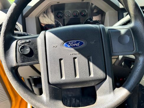 Used 2010 Ford F450 4x4 Regular Cab Super Duty image 34