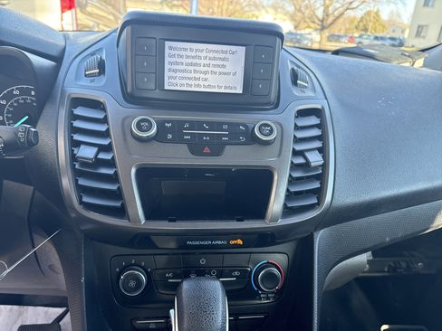 Used 2020 Ford Transit Connect XL image 11