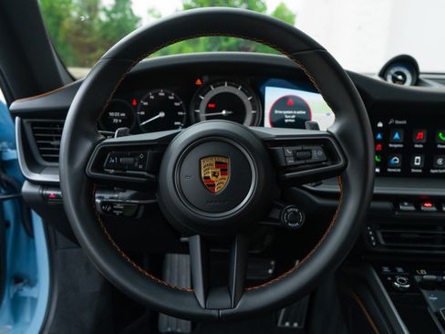 Used 2024 Porsche 911 Carrera 4S AWD/4WD image 10