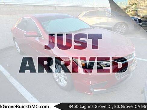 Used 2018 Chevrolet Malibu LT image 1