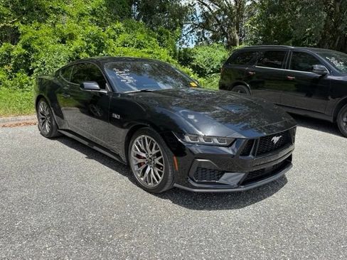 Used 2024 Ford Mustang GT Premium RWD image 7