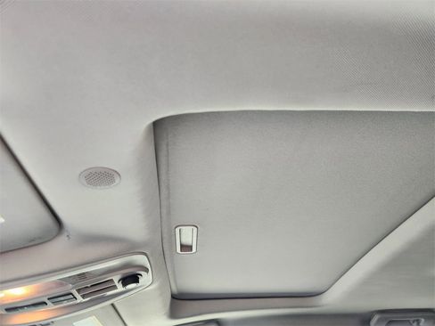 Used 2012 GMC Terrain SLT image 22