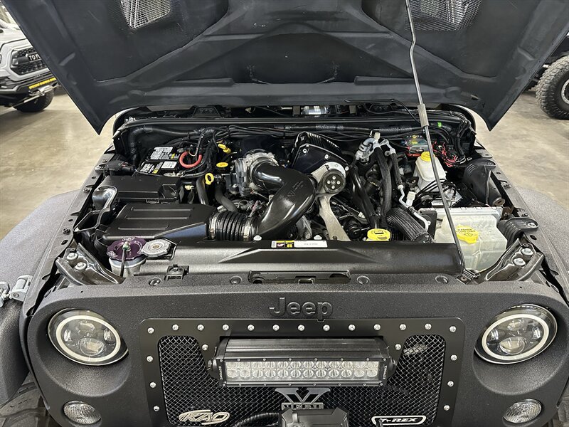 Used 2016 Jeep Wrangler Unlimited Sport w/ Quick Order Package 24S AWD/4WD image 10