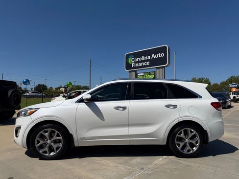 Used 2016 Kia Sorento SX AWD/4WD image 3