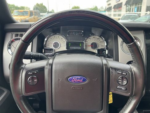 Used 2013 Ford Expedition EL Limited image 16
