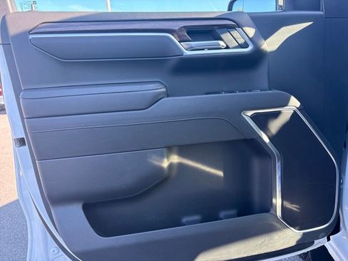 Used 2025 Chevrolet Silverado 1500 RST w/ Protection Package image 10