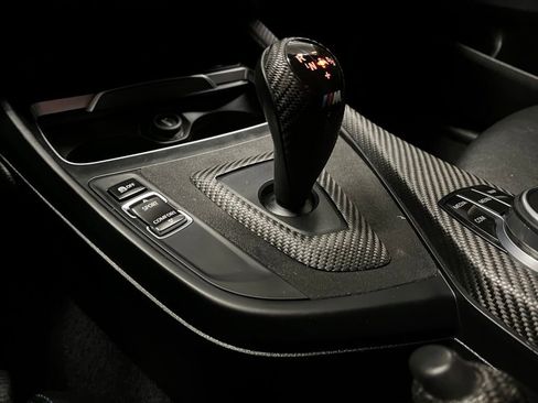 Used 2018 BMW M2 w/ Executive Package image 11