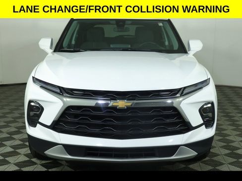 Used 2025 Chevrolet Blazer LT AWD/4WD image 6