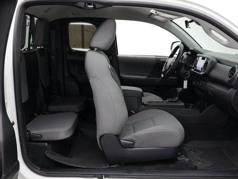Used 2022 Toyota Tacoma SR w/ SX Package RWD image 35