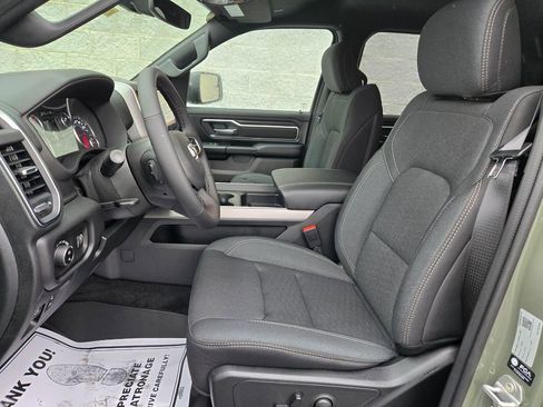 New 2026 RAM 1500 Big Horn AWD/4WD image 15