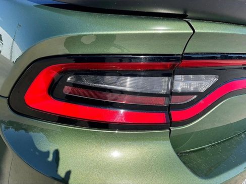 Used 2022 Dodge Charger SXT w/ Blacktop Package image 31