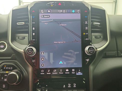 New 2026 RAM 1500 4x4 Crew Cab image 26