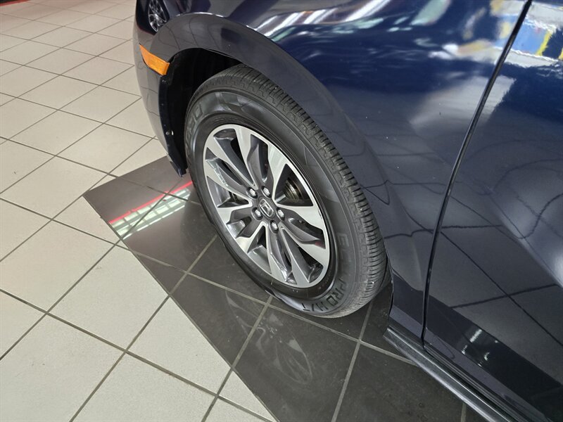 Used 2023 Honda Odyssey EX-L image 35