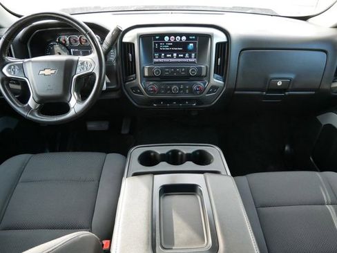 Used 2018 Chevrolet Silverado 1500 LT w/ All Star Edition image 10