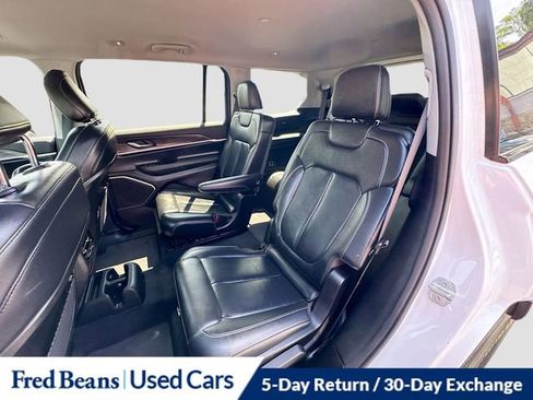 Used 2022 Jeep Grand Cherokee L Limited AWD/4WD image 26