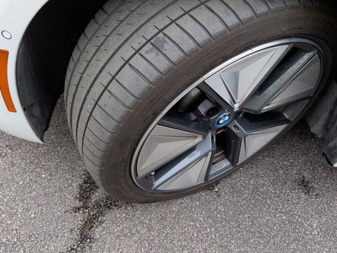 Certified 2023 BMW i4 eDrive35 w/ Premium Package image 14