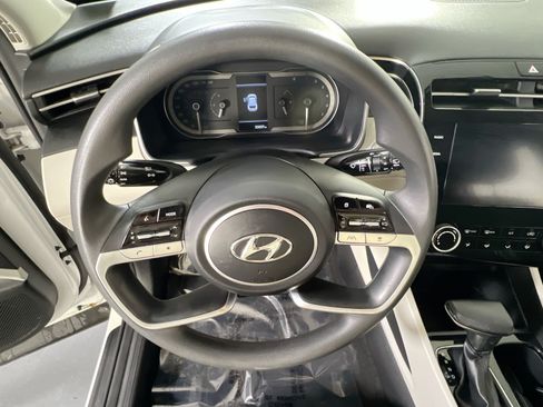 Used 2023 Hyundai Tucson SEL w/ Winter Package AWD/4WD image 11