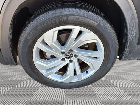 Used 2023 Volkswagen Atlas SE image 9