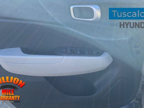 New 2026 Hyundai Venue SEL image 13