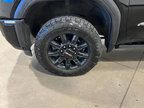 Used 2024 GMC Sierra 2500 AT4 w/ AT4 Premium Plus Package image 45