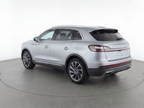 Used 2020 Lincoln Nautilus Reserve w/ Equipment Group 201A FWD image 3