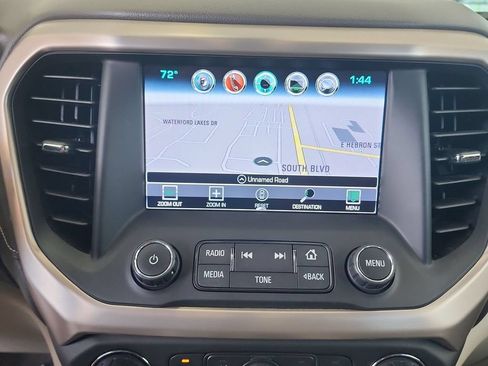 Certified 2018 GMC Acadia Denali w/ Technology Package FWD image 14