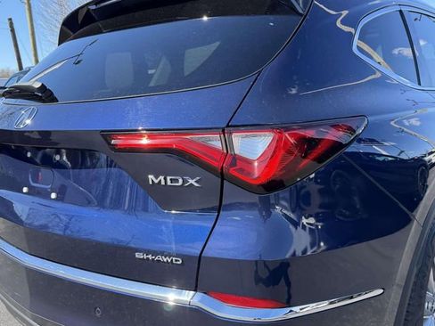 Used 2023 Acura MDX SH-AWD w/ Advance Package image 6